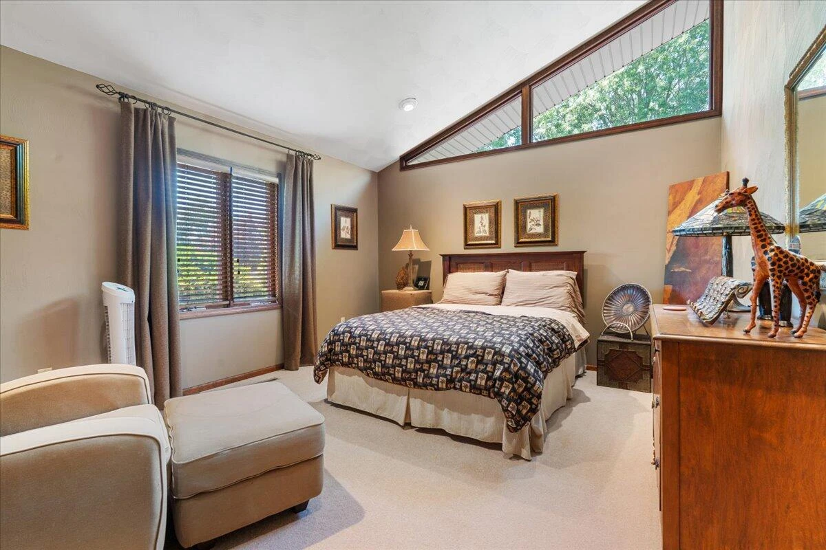 453 Wirtz RD - Photo 39
