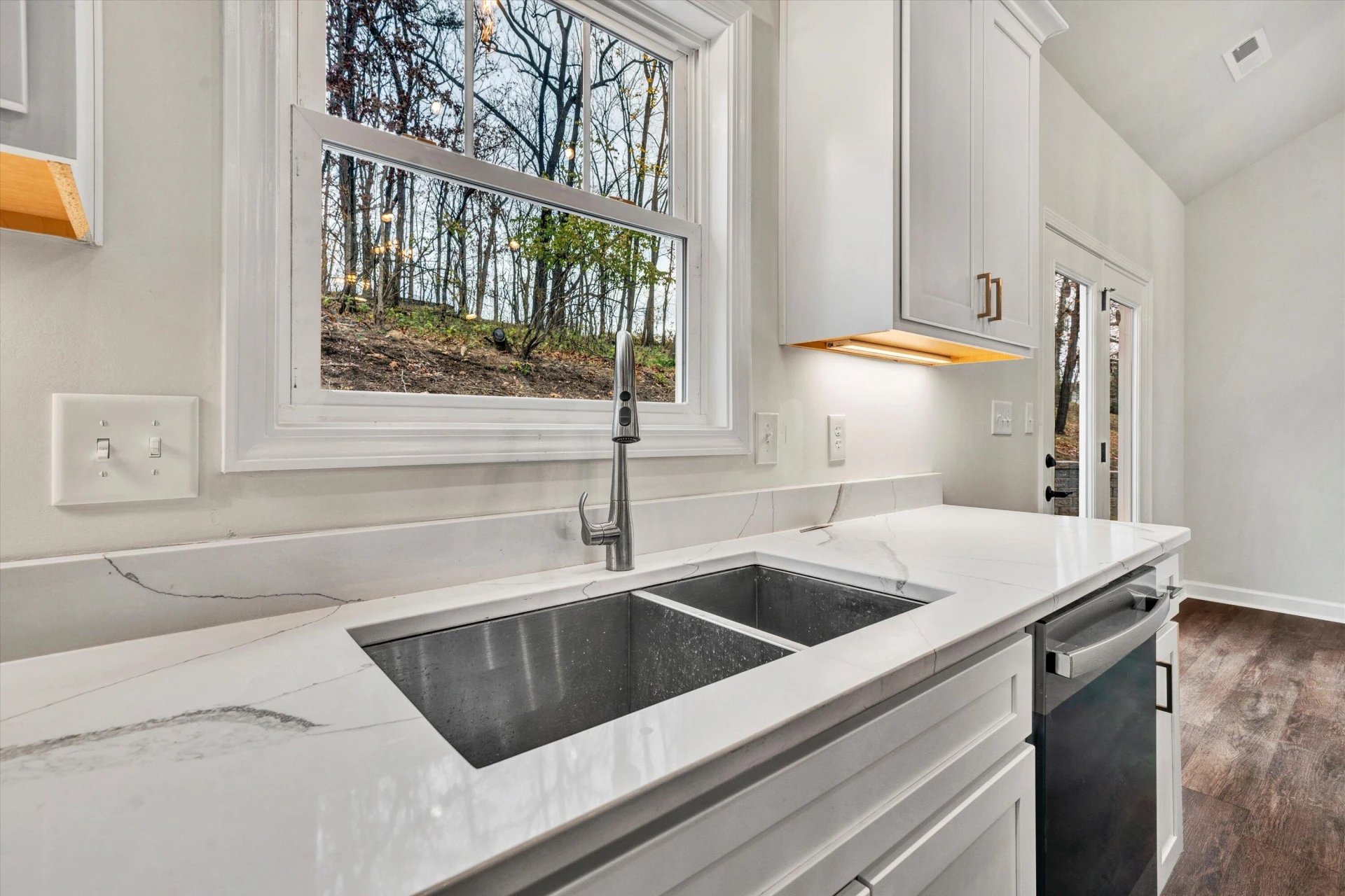3335 Hidden Oak RD SW - Photo 17