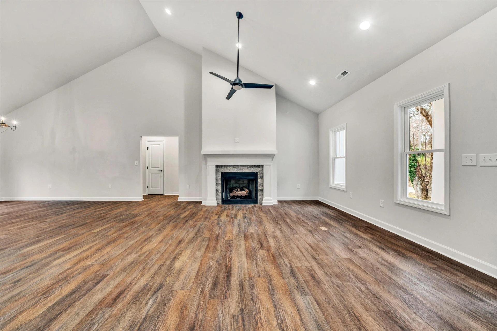3335 Hidden Oak RD SW - Photo 8