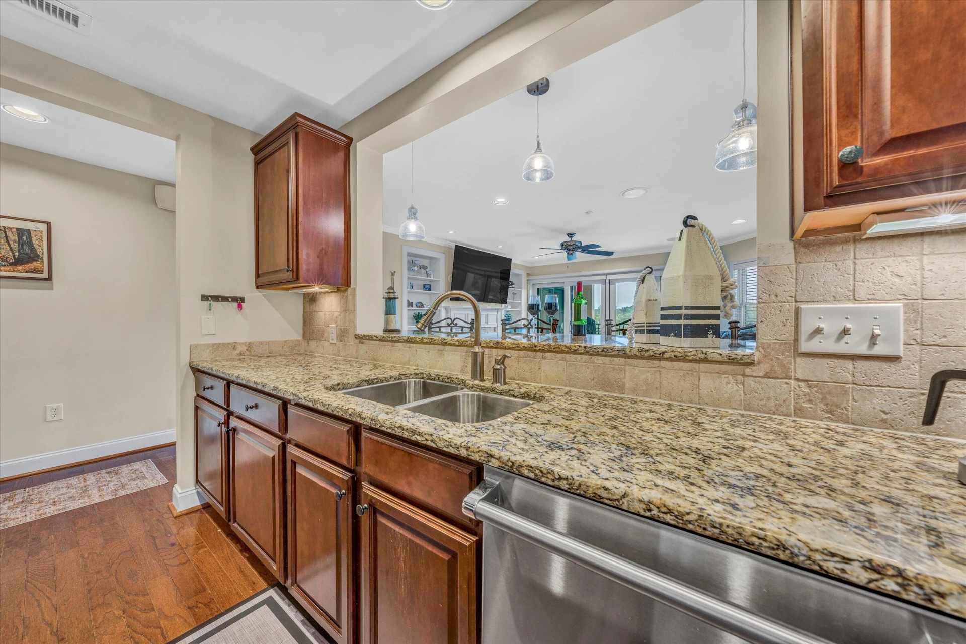 100 Bridgewater Pointe PL #401 - Photo 11