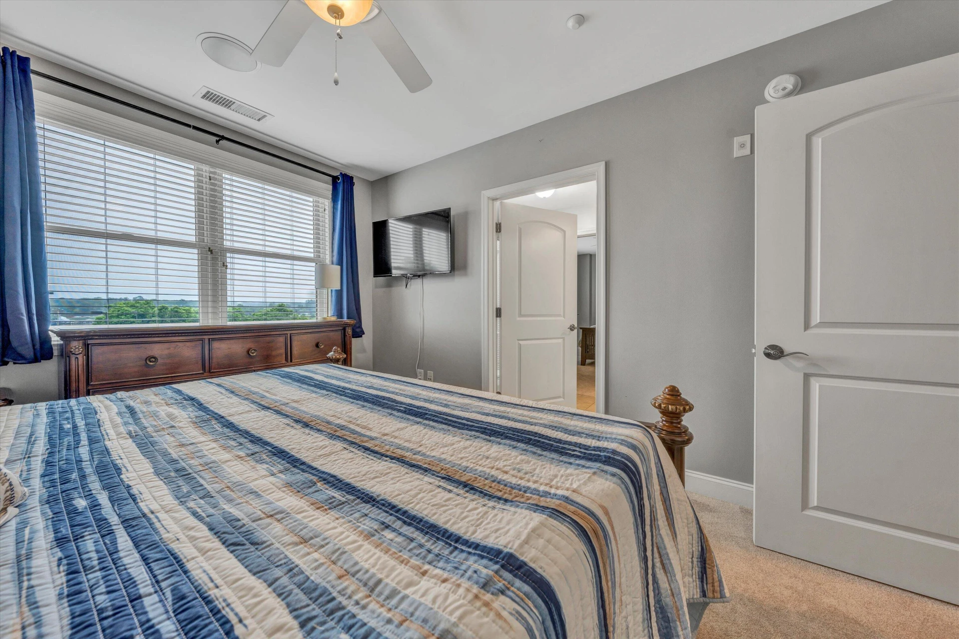100 Bridgewater Pointe PL #401 - Photo 30