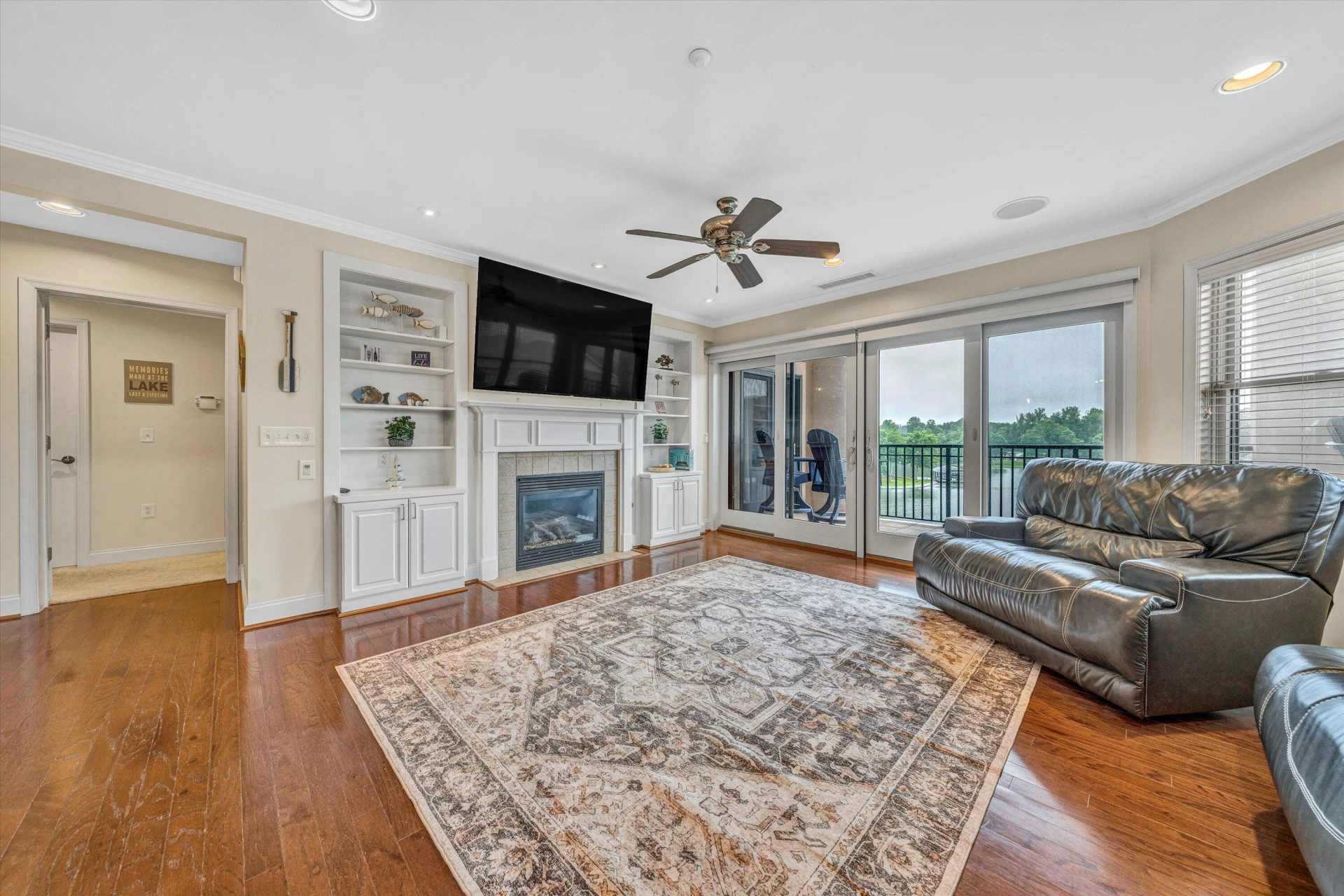 100 Bridgewater Pointe PL #401 - Photo 5