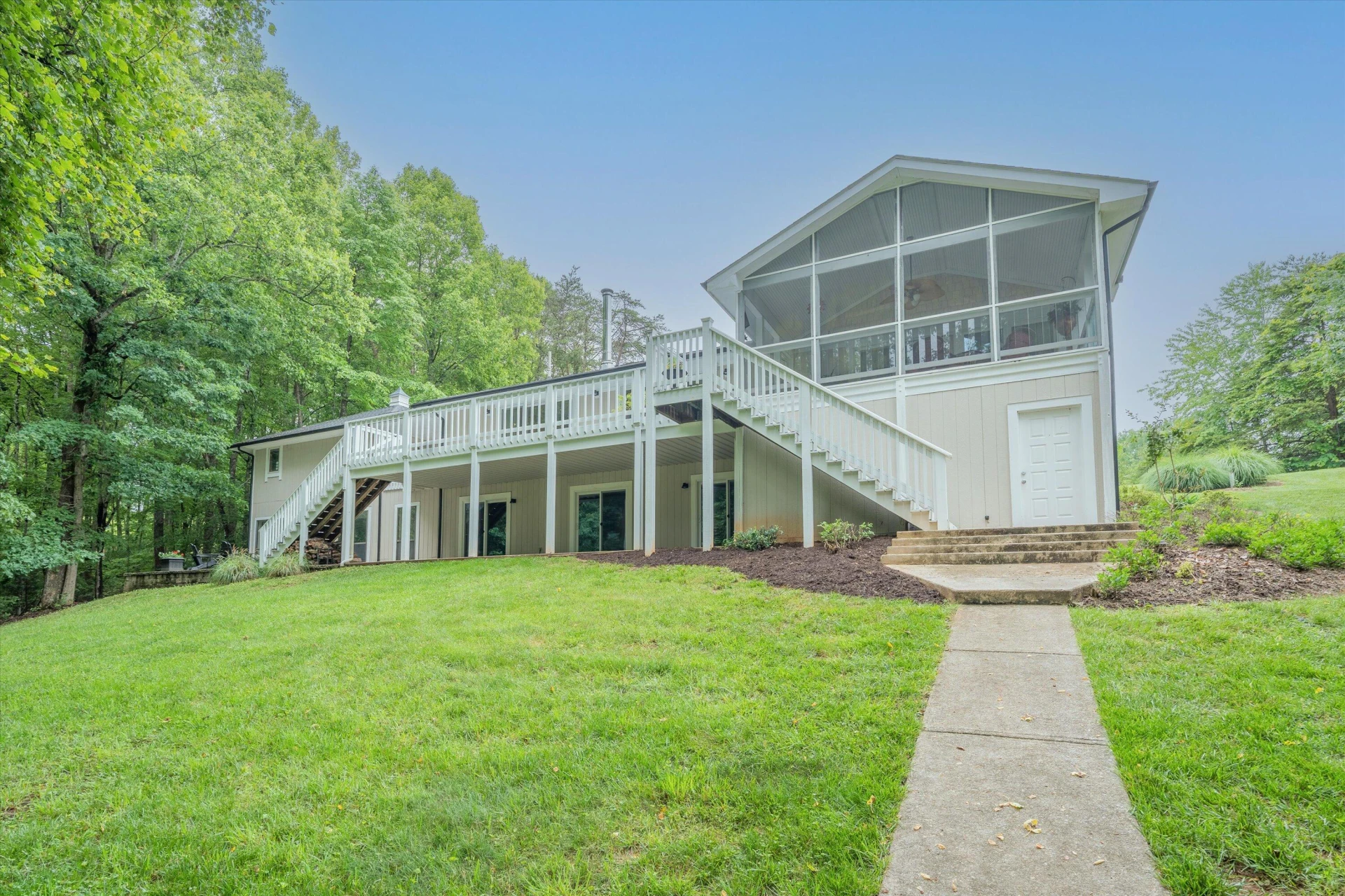 402 Anchor DR - Photo 6