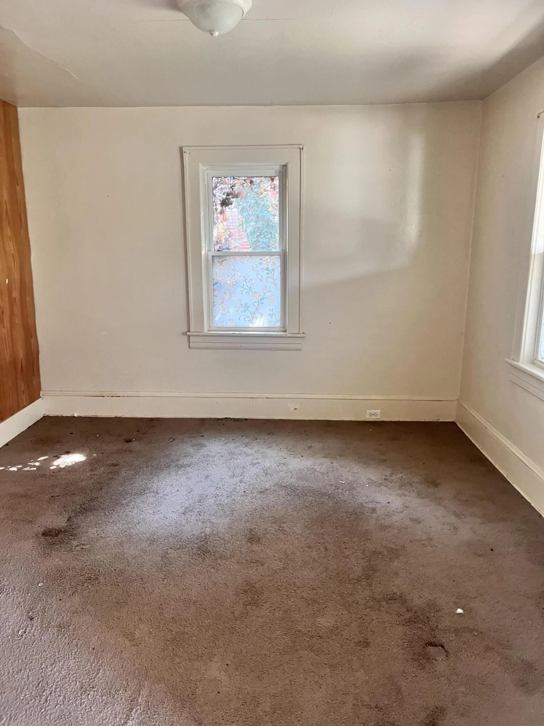 1627 Wayne ST NE - Photo 9