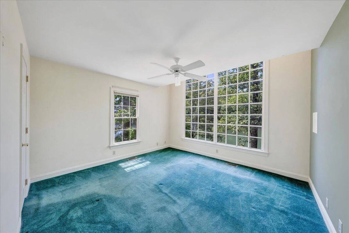 414 Strawberry Banks DR - Photo 15