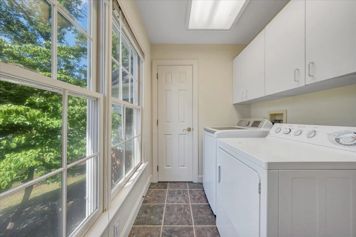 414 Strawberry Banks DR - Photo 22