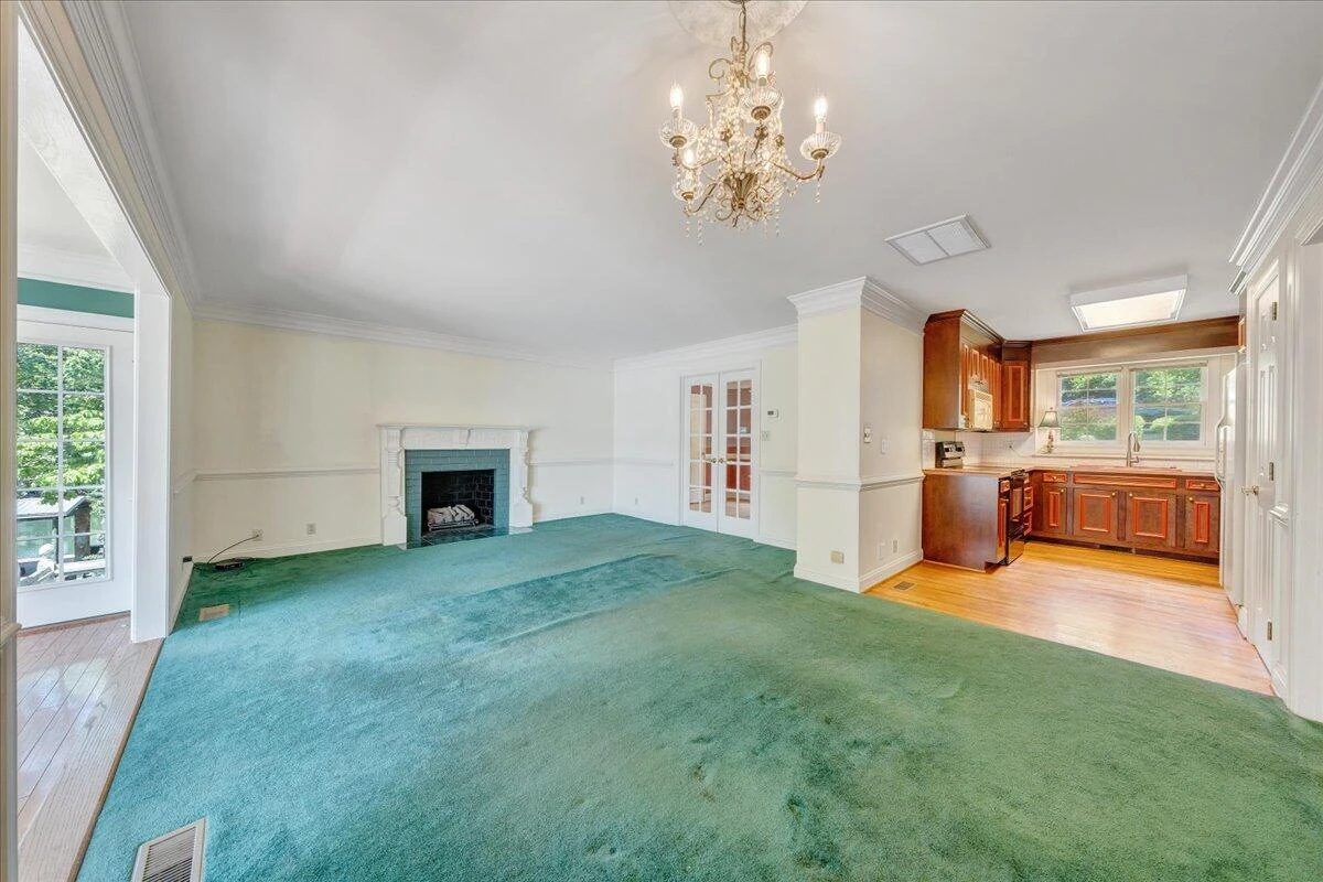 414 Strawberry Banks DR - Photo 32