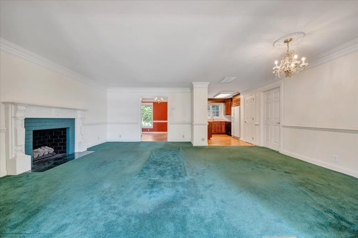 414 Strawberry Banks DR - Photo 35