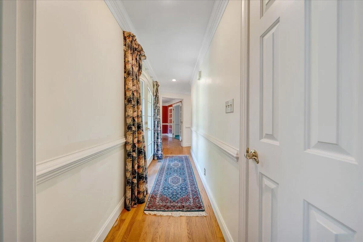 414 Strawberry Banks DR - Photo 48