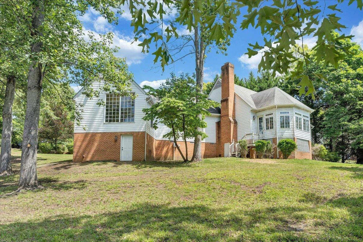 414 Strawberry Banks DR - Photo 55