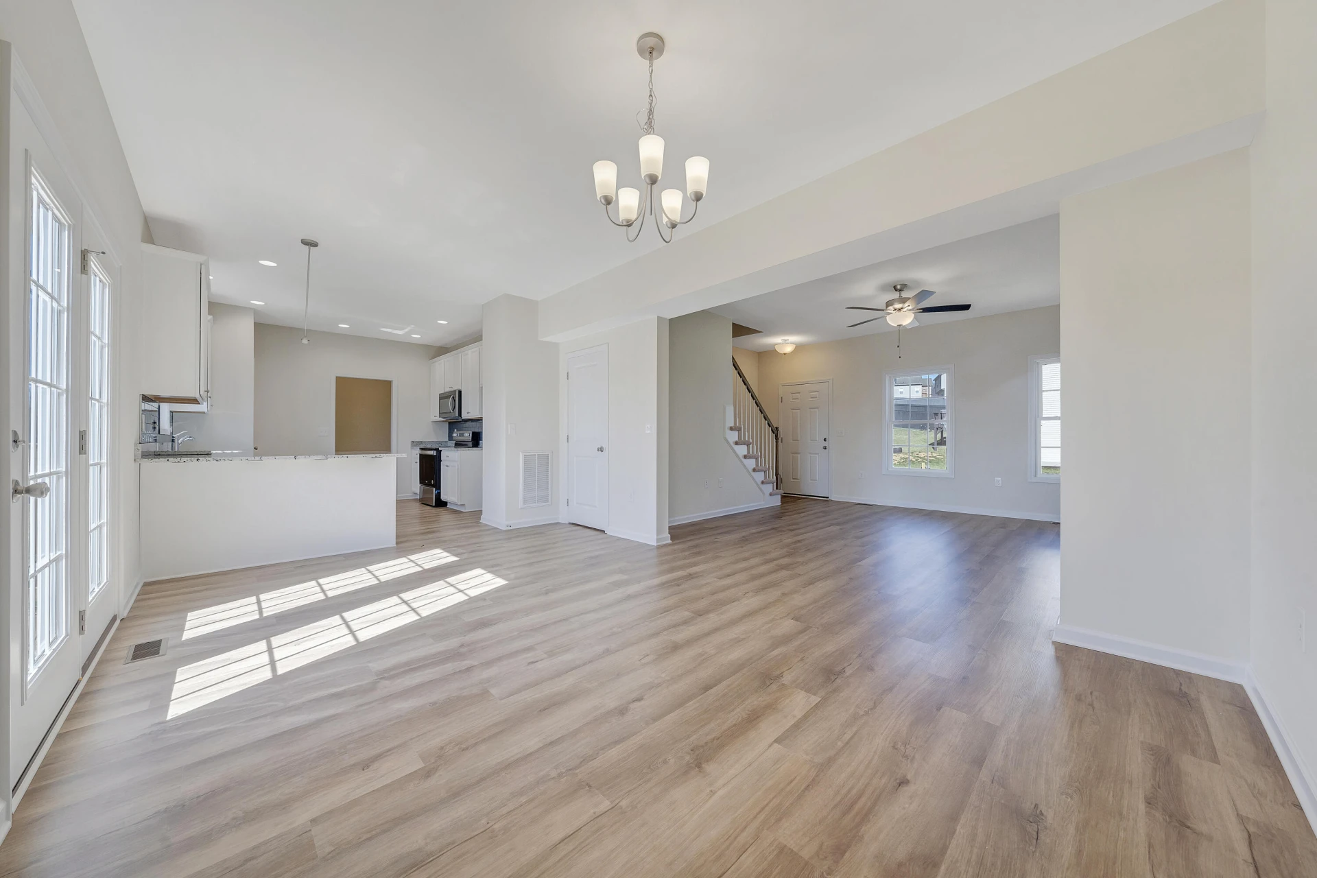 5250 Arrowhead TRL - Photo 4