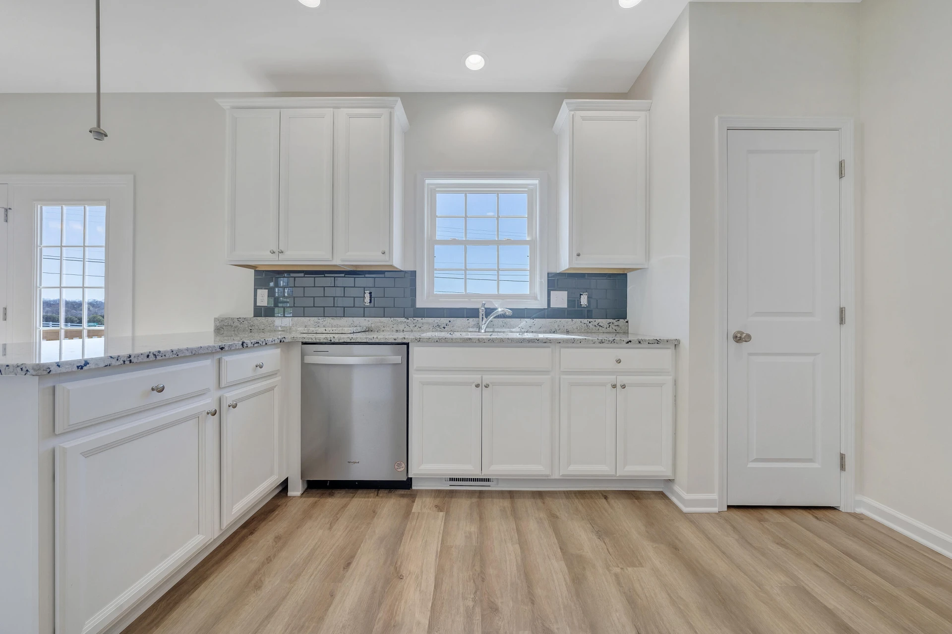 5250 Arrowhead TRL - Photo 7