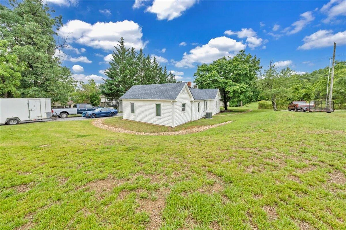 776 Camp North RD - Photo 30