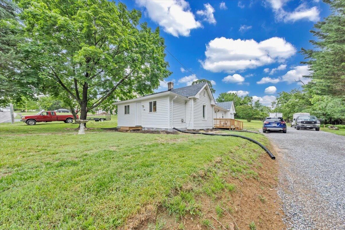 776 Camp North RD - Photo 33