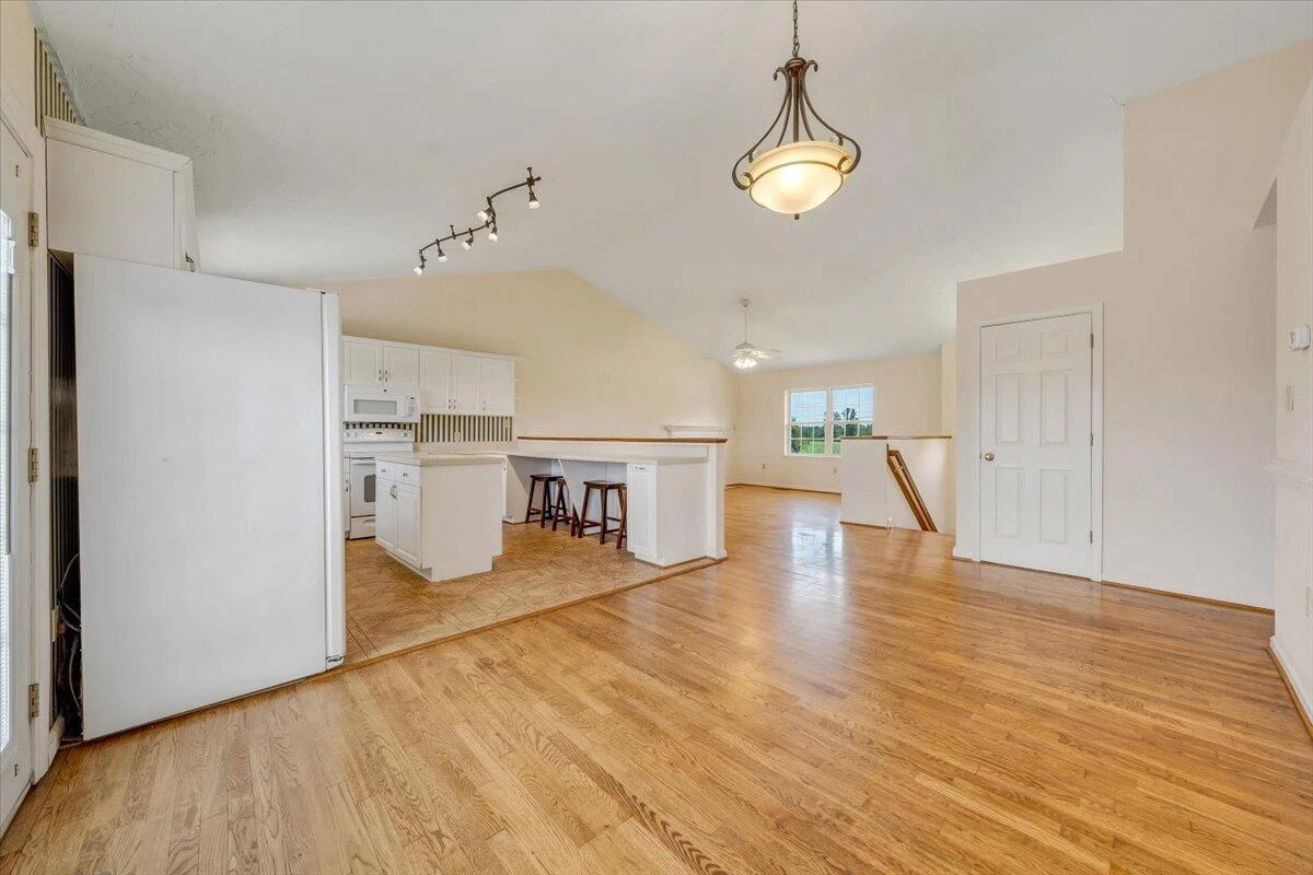 2265 Meadors Spur RD - Photo 11
