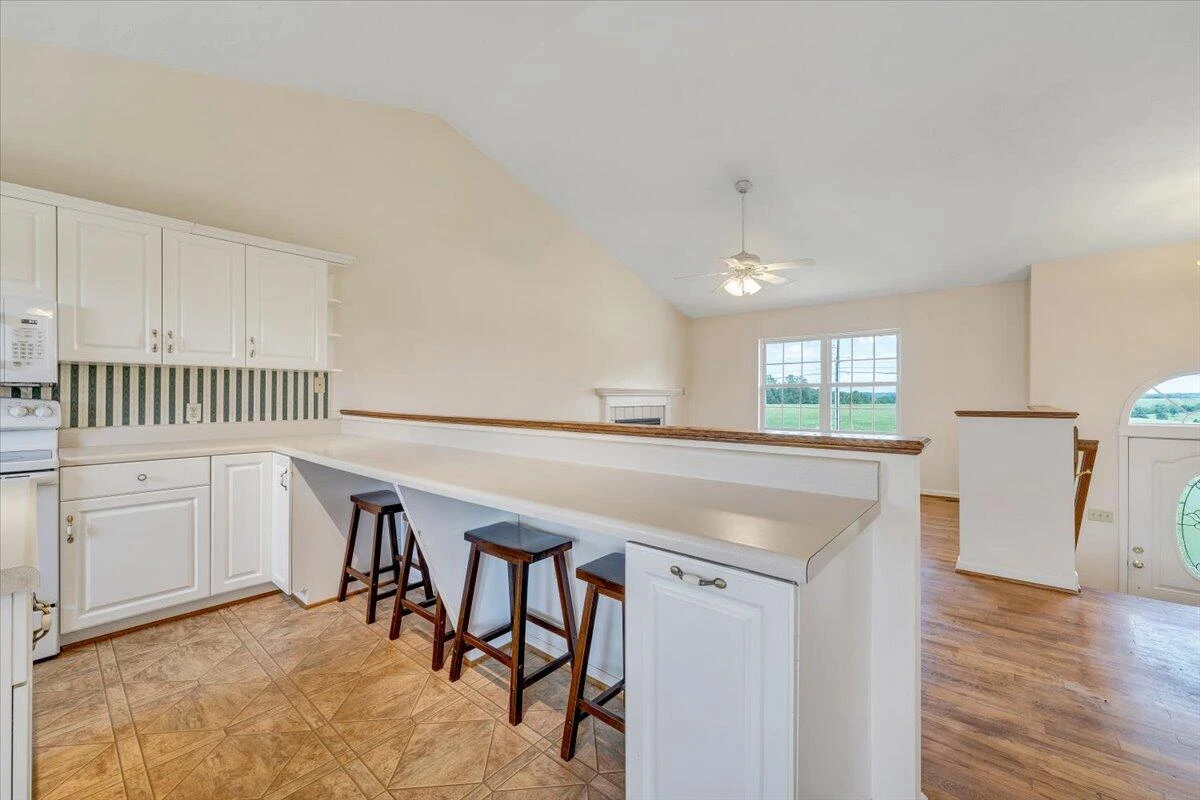 2265 Meadors Spur RD - Photo 18