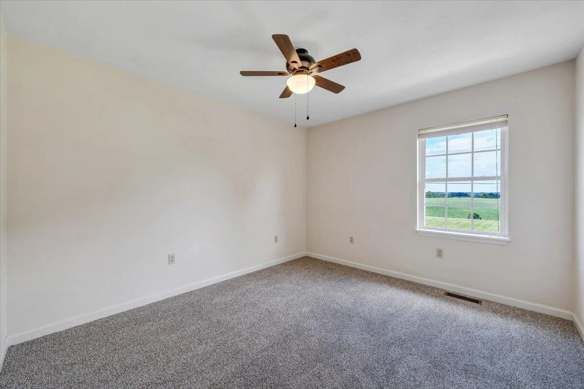 2265 Meadors Spur RD - Photo 23