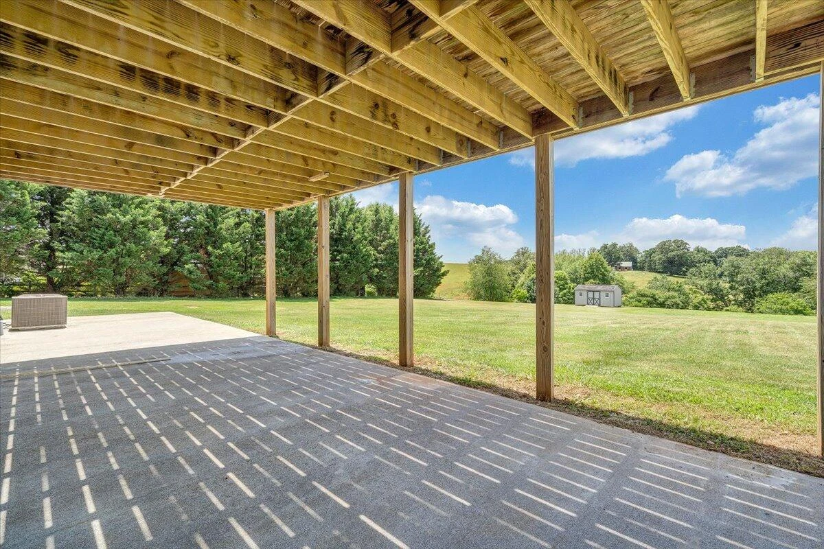 2265 Meadors Spur RD - Photo 45