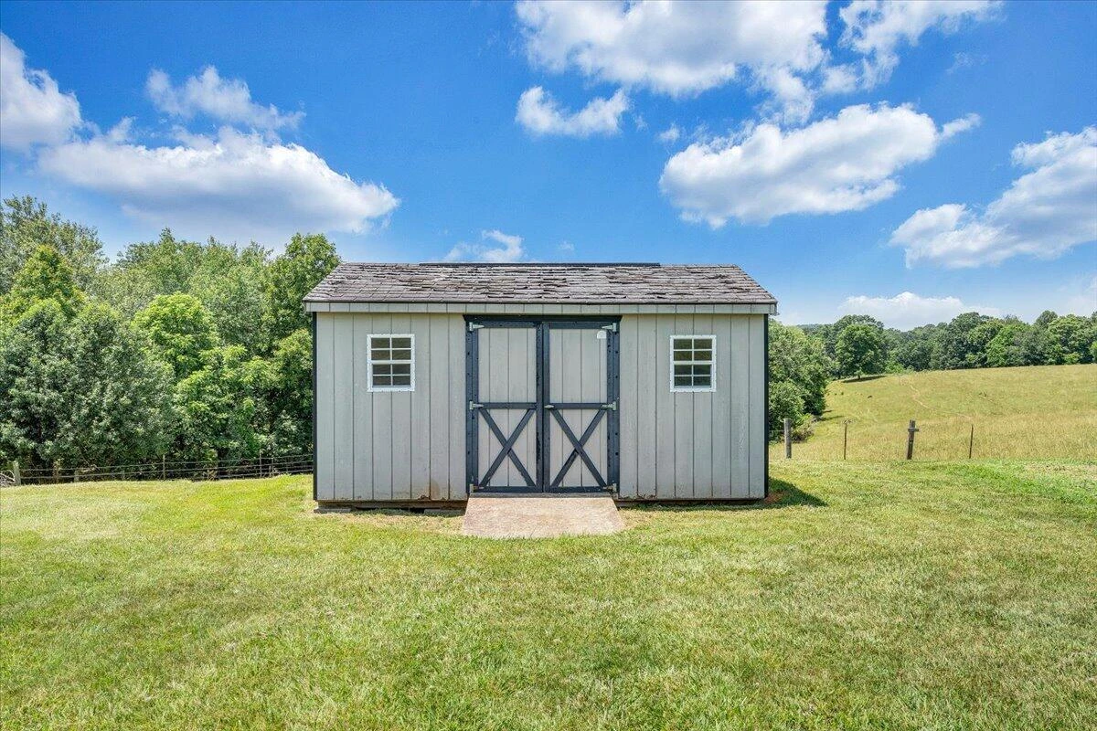 2265 Meadors Spur RD - Photo 57