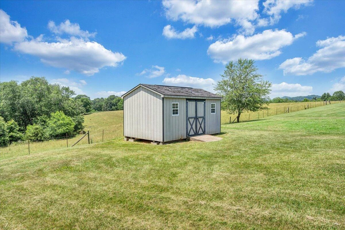 2265 Meadors Spur RD - Photo 59