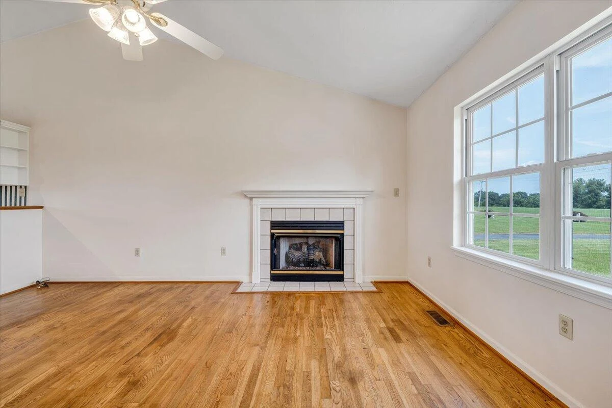 2265 Meadors Spur RD - Photo 6