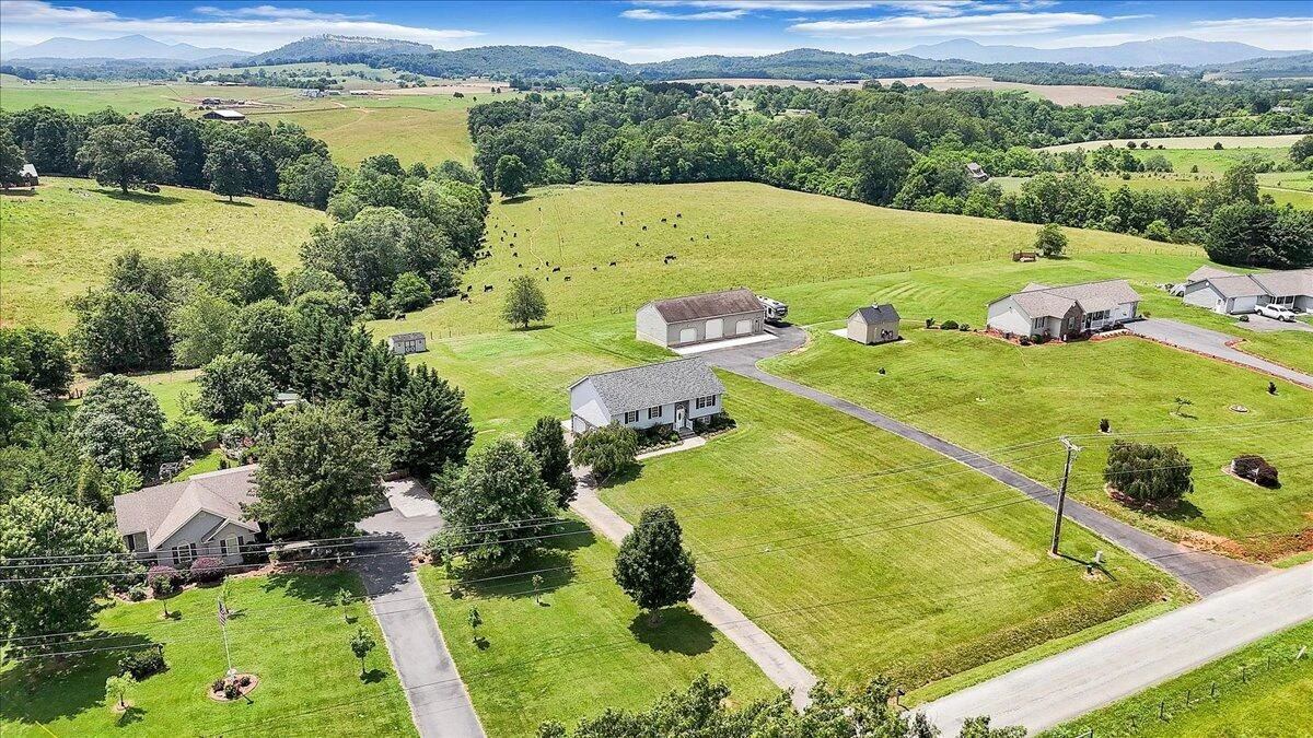 2265 Meadors Spur RD - Photo 63
