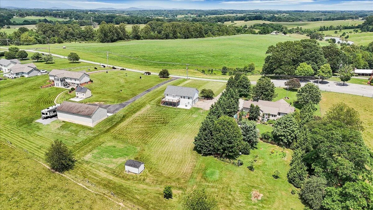 2265 Meadors Spur RD - Photo 69