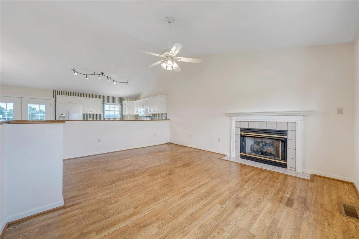 2265 Meadors Spur RD - Photo 7