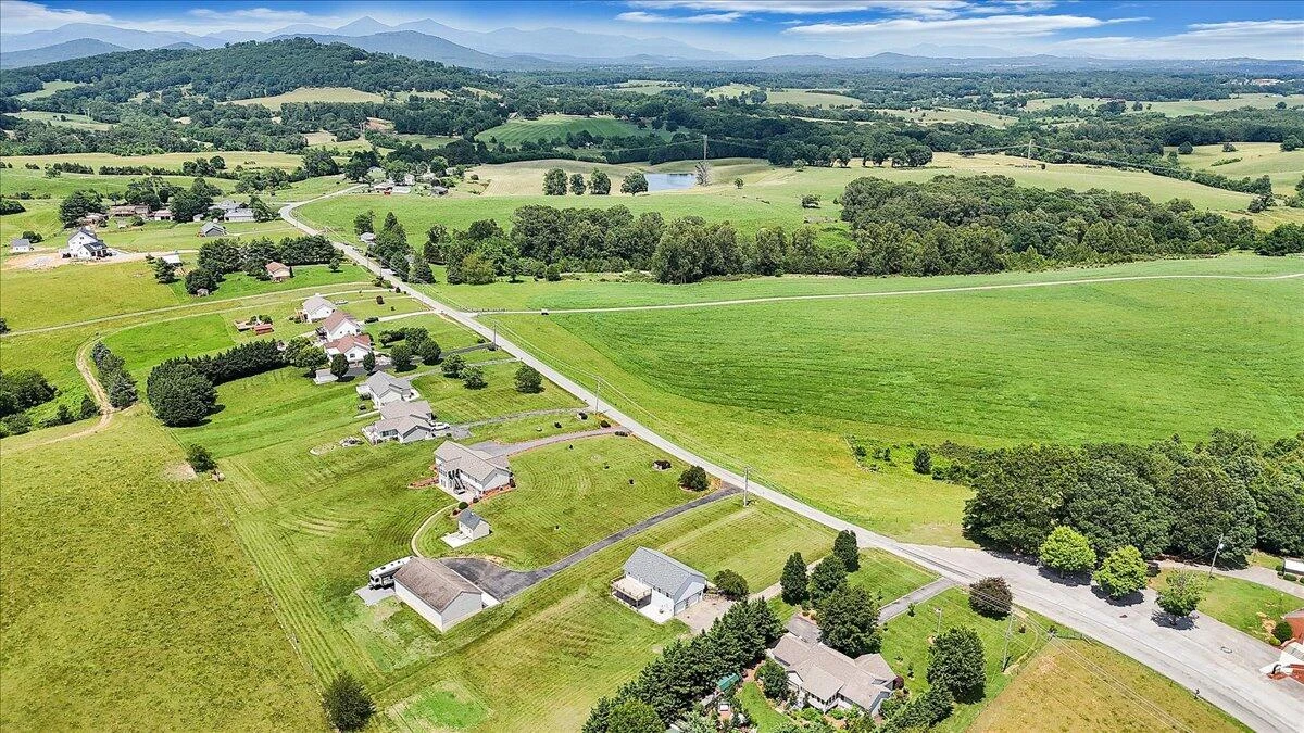 2265 Meadors Spur RD - Photo 72