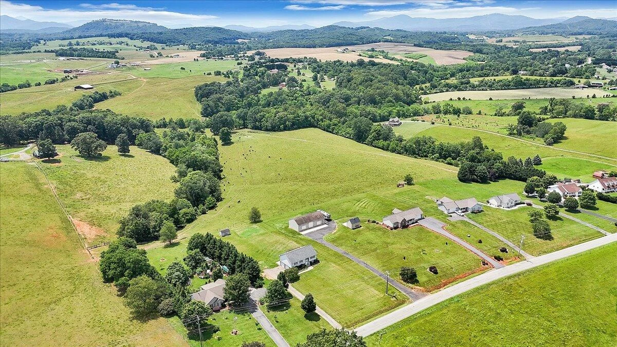 2265 Meadors Spur RD - Photo 74