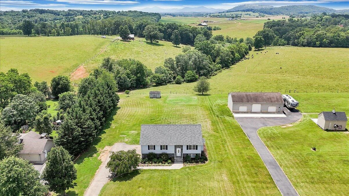 2265 Meadors Spur RD - Photo 88