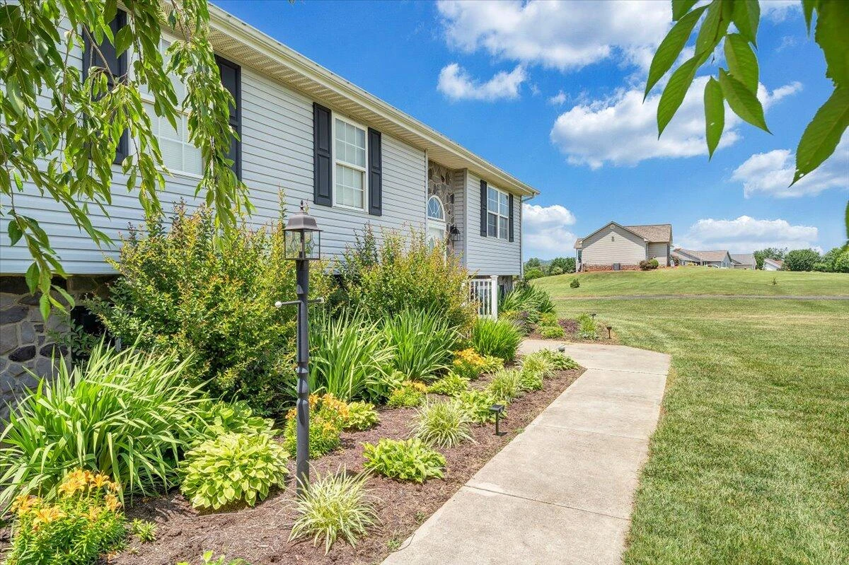 2265 Meadors Spur RD - Photo 97