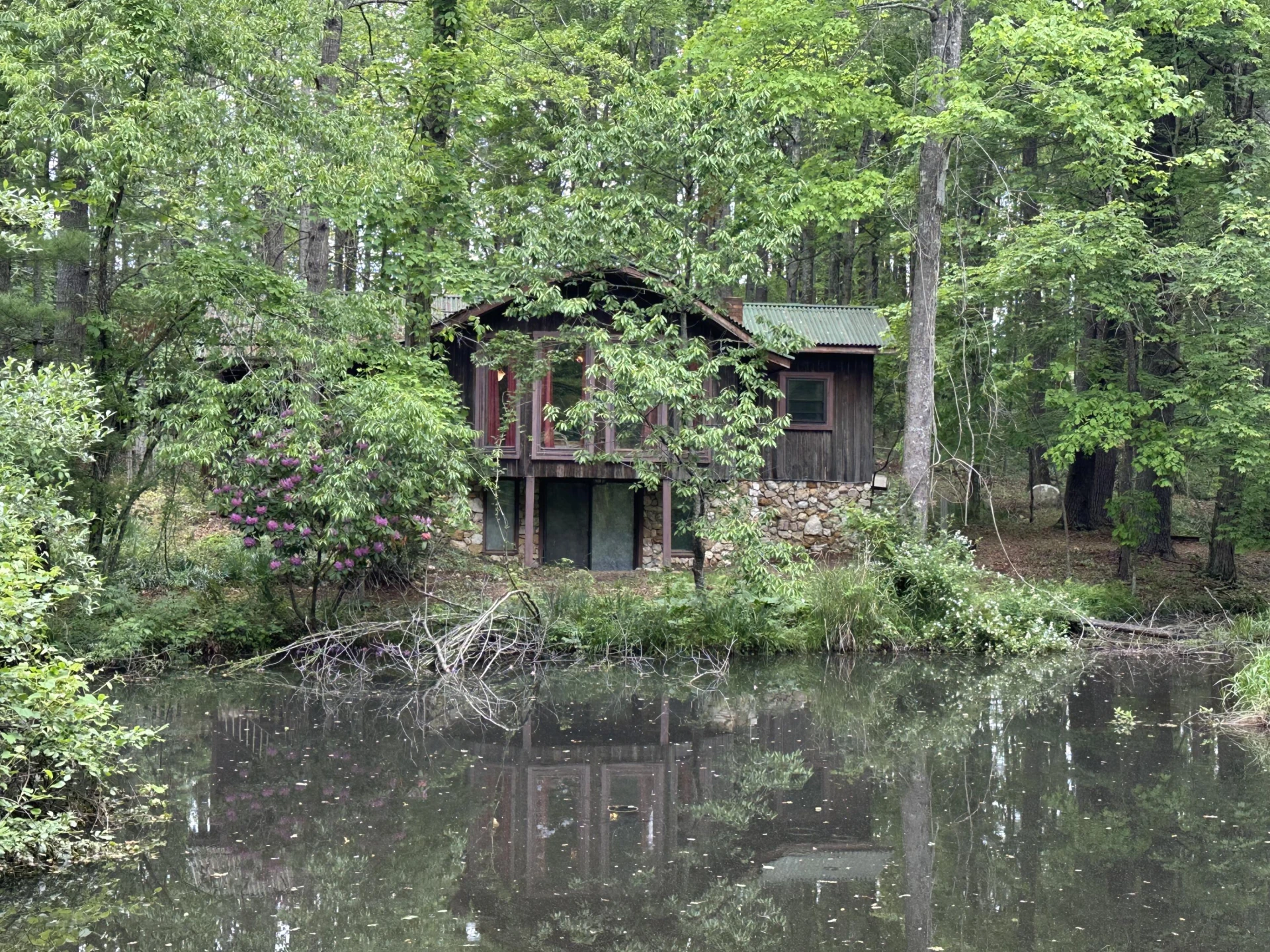281 Poff DR NE - Photo 2