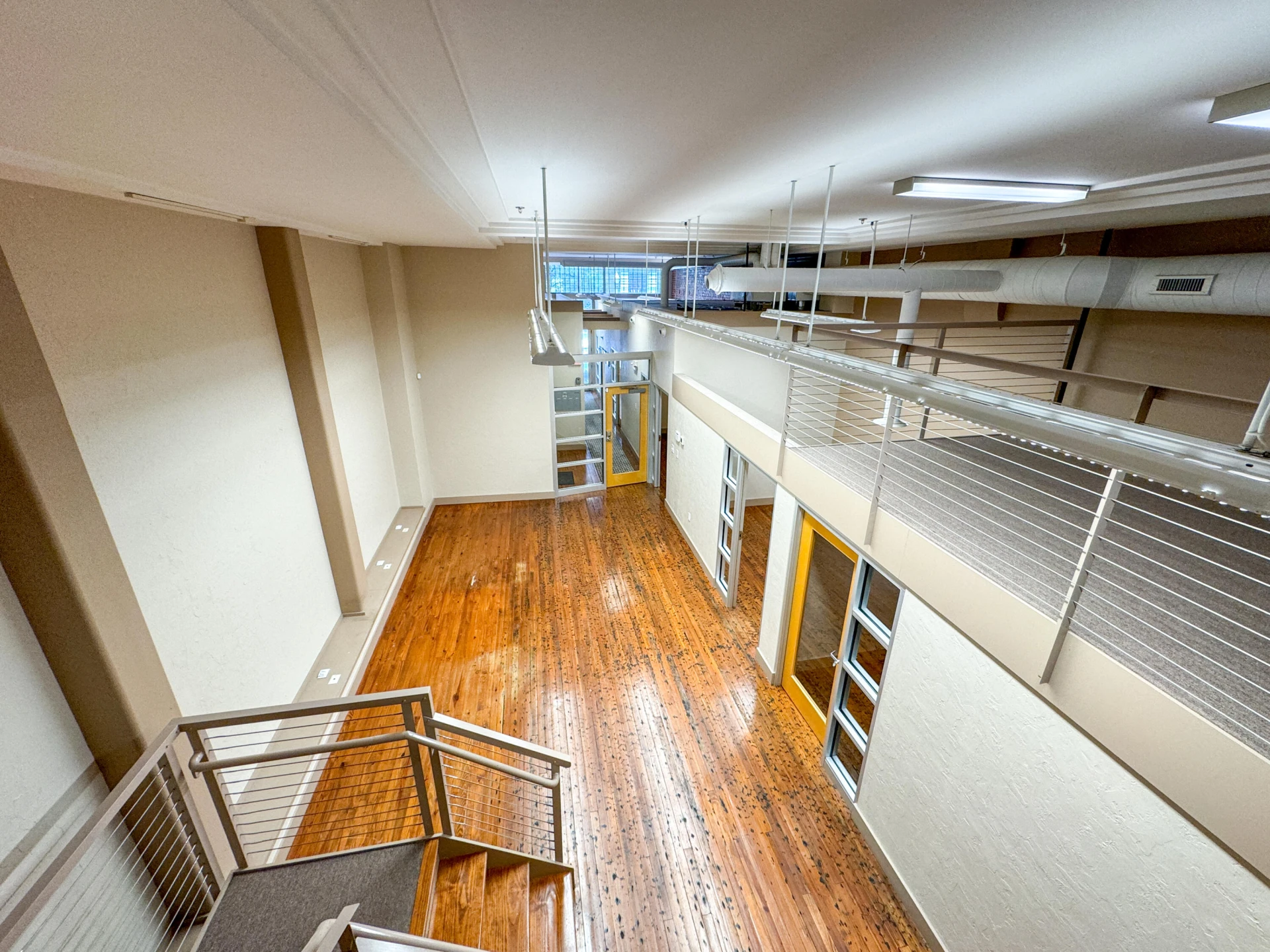 108 Campbell AVE SW - Photo 2