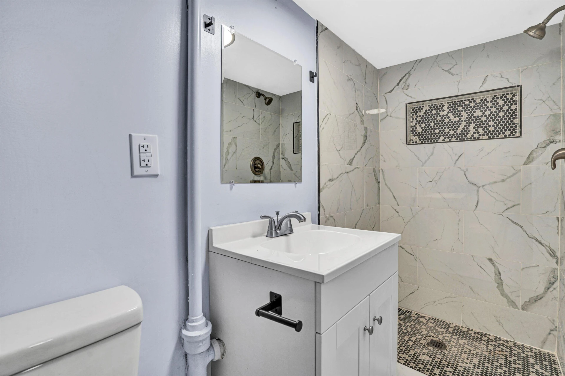 1228 Thomas AVE NW - Photo 24