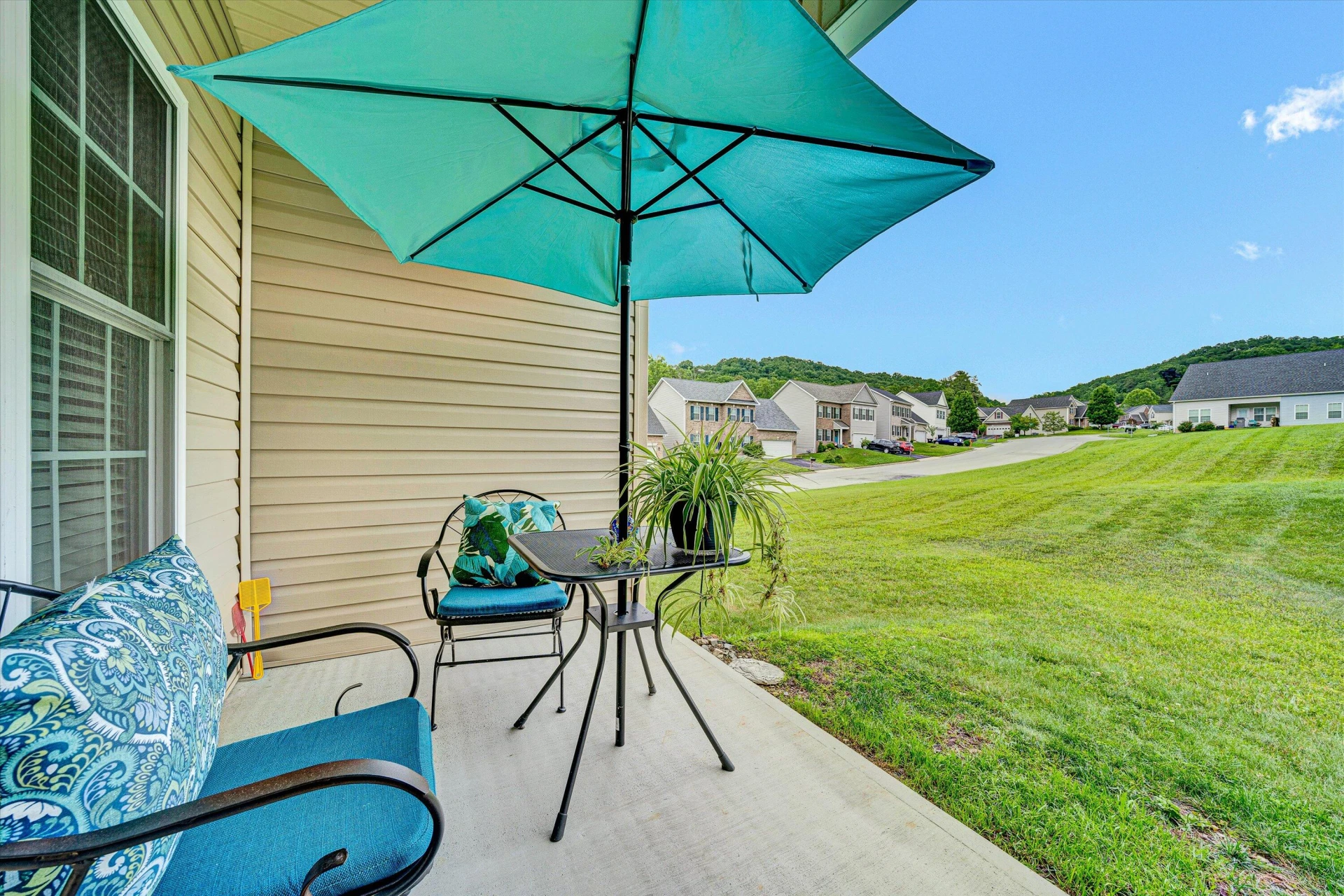 4210 Hannah Belle WAY - Photo 29