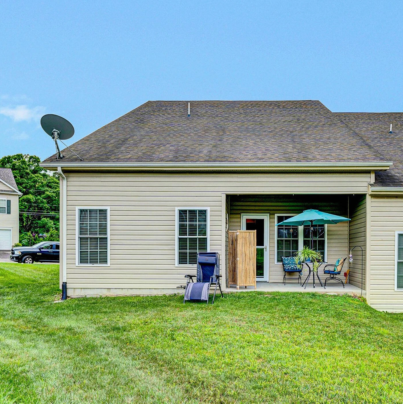 4210 Hannah Belle WAY - Photo 31