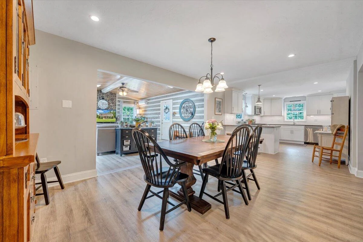 245 Indian Pointe DR - Photo 17
