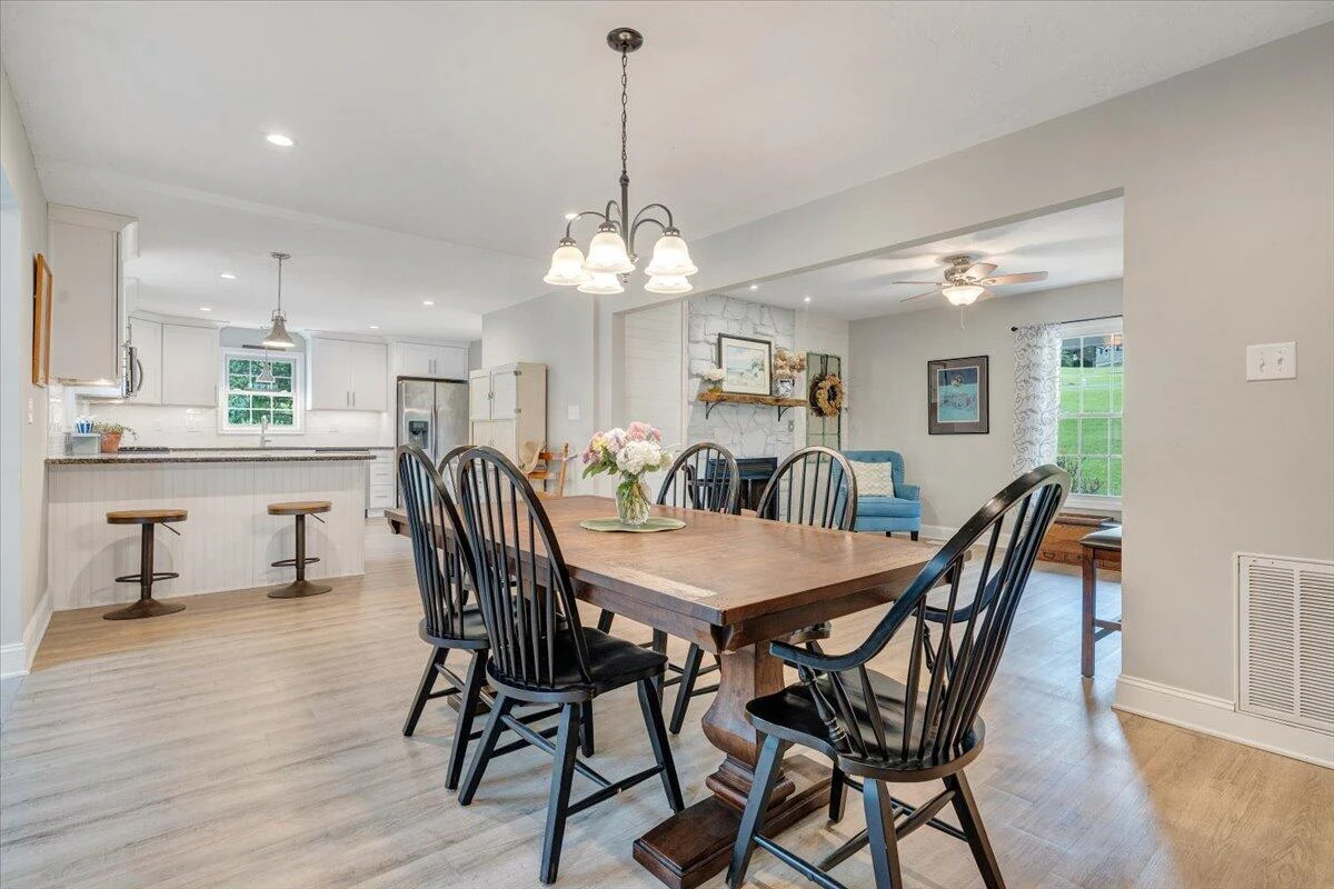 245 Indian Pointe DR - Photo 18