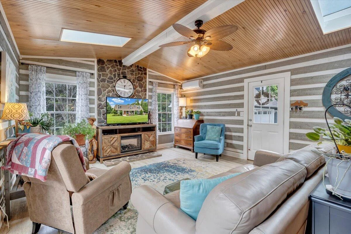 245 Indian Pointe DR - Photo 29