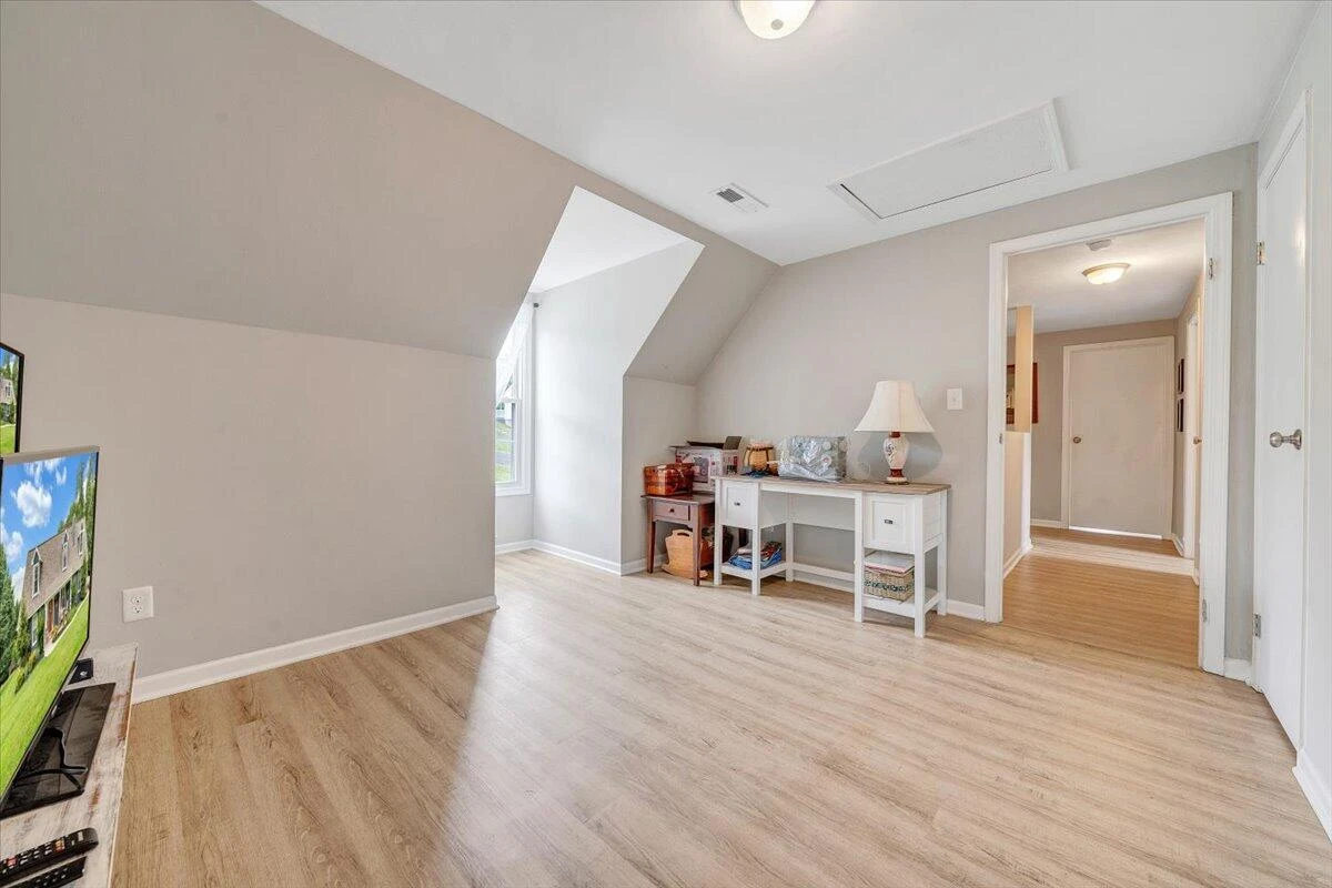 245 Indian Pointe DR - Photo 48