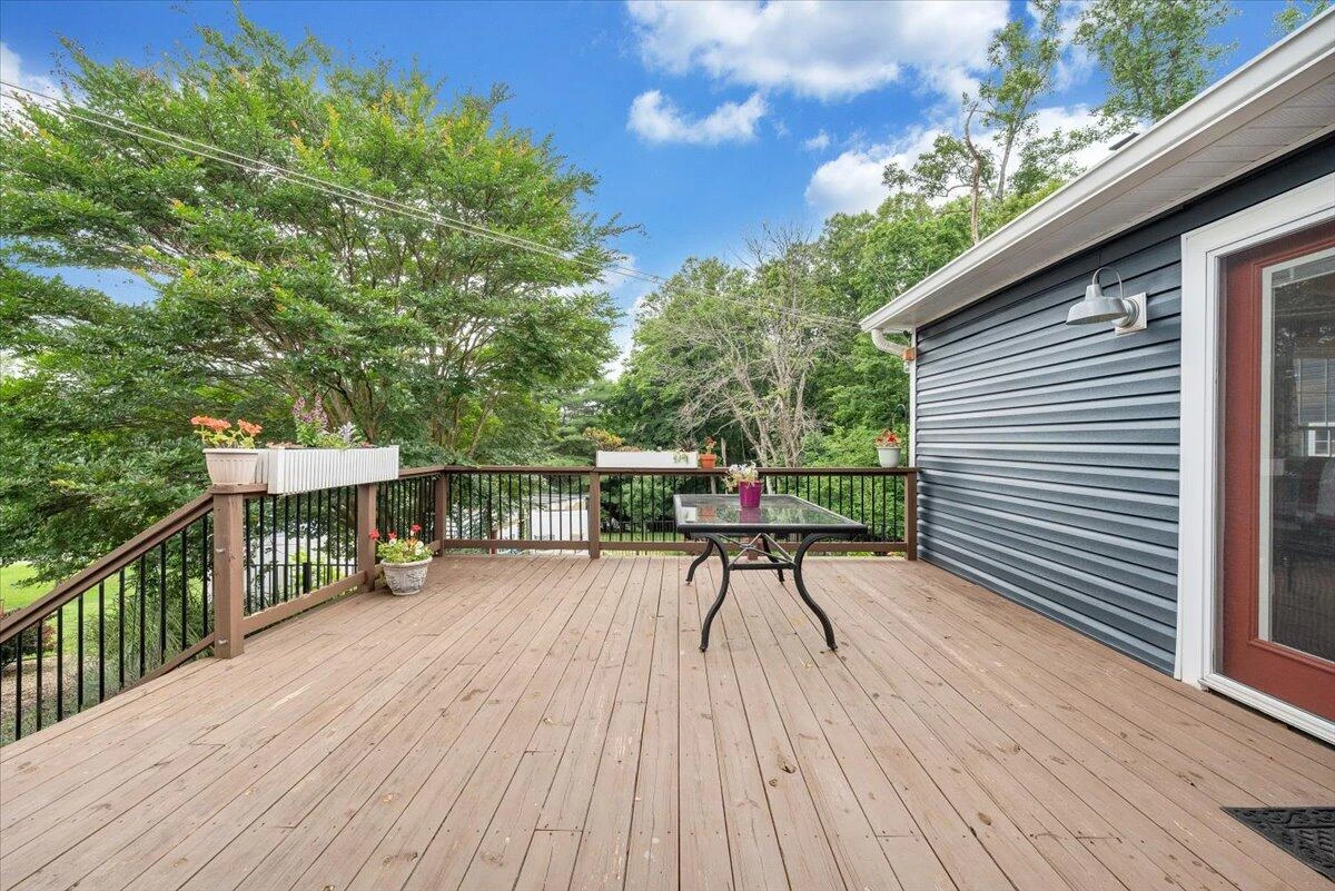 245 Indian Pointe DR - Photo 54