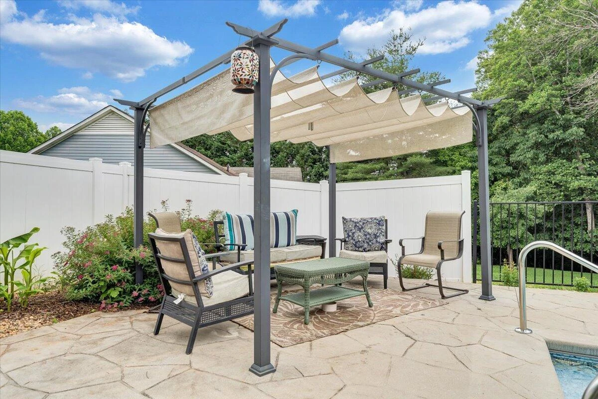 245 Indian Pointe DR - Photo 56