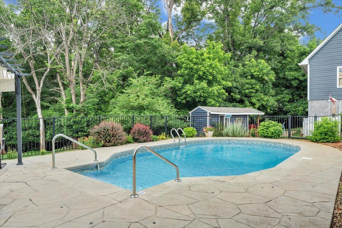 245 Indian Pointe DR - Photo 58