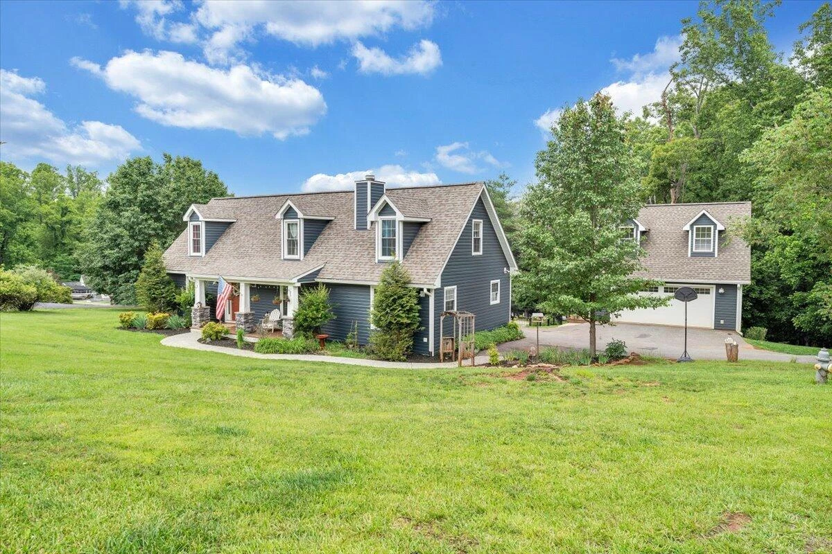 245 Indian Pointe DR - Photo 67