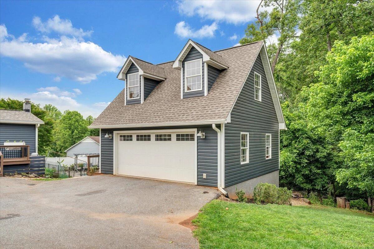 245 Indian Pointe DR - Photo 68
