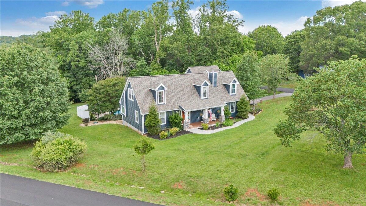 245 Indian Pointe DR - Photo 76