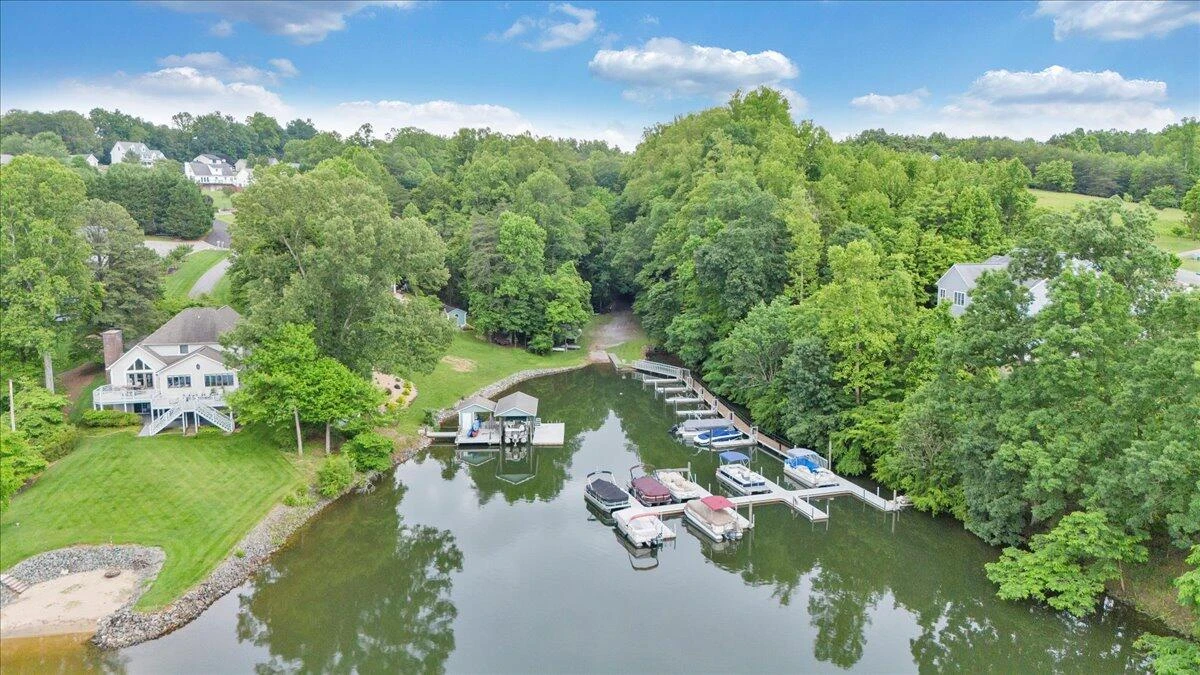 245 Indian Pointe DR - Photo 85