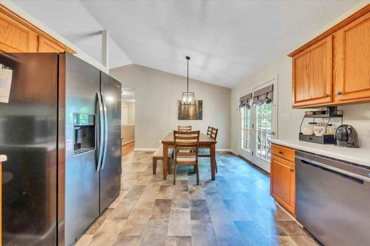 595 Iron Ridge RD - Photo 19