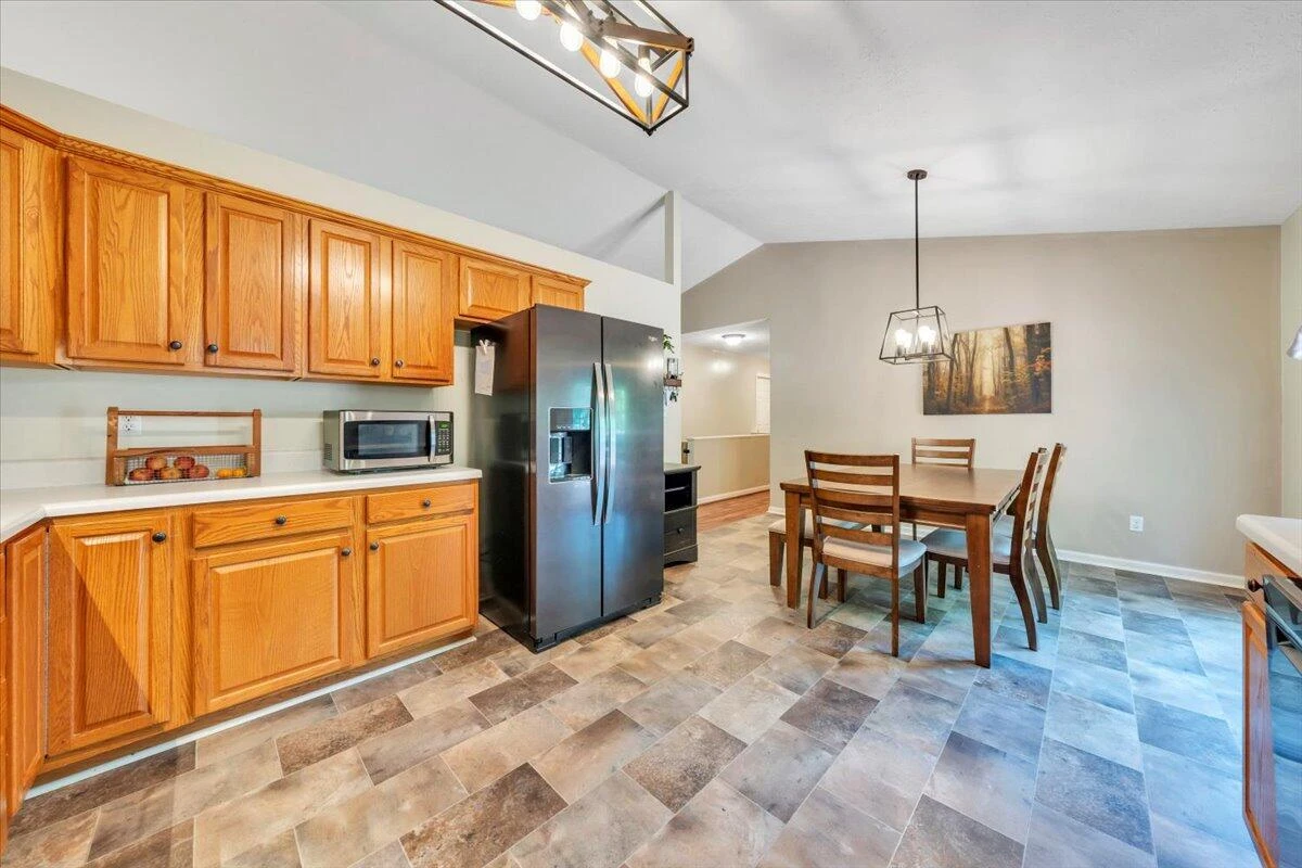 595 Iron Ridge RD - Photo 20